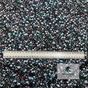 Ideal para piyamas, camisetas, ropa de bebé, baberos, bandanas. Ancho 1.50 MTS.