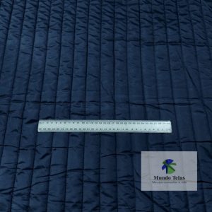 Ideal para prendas de vestir: chalecos, camperas, estuches, cubre camas, capas de caballo y para abrigar a nuestras mascotas. Ancho 1.40 MTS